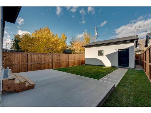 2334 Broadview Road Nw, Calgary, AB - Outdoor