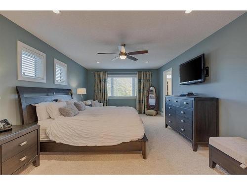 18 Silverado Ranch Way Sw, Calgary, AB - Indoor Photo Showing Bedroom