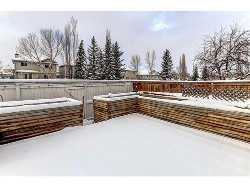 61 Coventry Close Ne, Calgary, AB - Outdoor