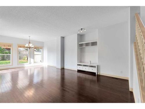 140 Kinlea Link Nw, Calgary, AB - Indoor