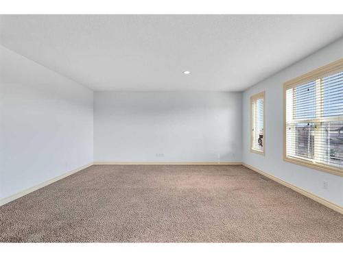 140 Kinlea Link Nw, Calgary, AB - Indoor Photo Showing Other Room