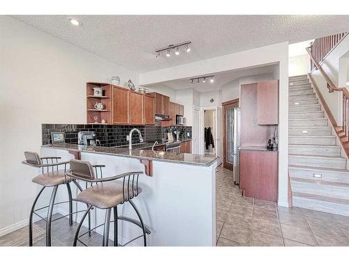 310 Chapalina Gardens Se, Calgary, AB - Indoor Photo Showing Kitchen