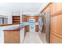 232-15 Everstone Drive Sw, Calgary, AB  - Indoor Photo Showing Kitchen 