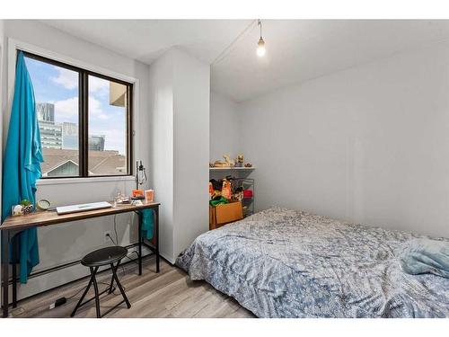 507-111 14 Avenue Se, Calgary, AB - Indoor Photo Showing Bedroom