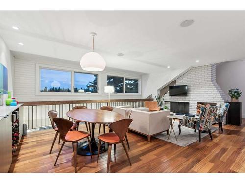 5-2200 Varsity Estates Drive Nw, Calgary, AB - Indoor Photo Showing Dining Room