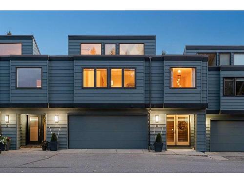 5-2200 Varsity Estates Drive Nw, Calgary, AB - Outdoor With Facade