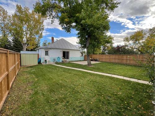 216 4 Avenue South, Vulcan, AB - Outdoor