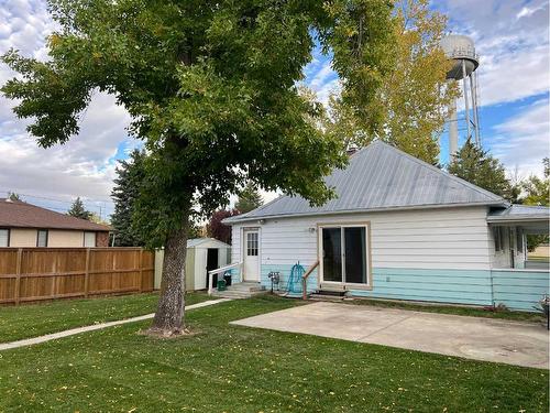 216 4 Avenue South, Vulcan, AB - Outdoor