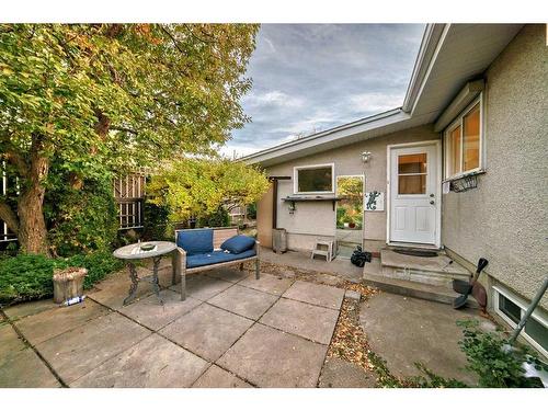 2116 8 Avenue Ne, Calgary, AB - Outdoor With Exterior