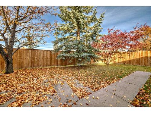 30-75 Templemont Way Ne, Calgary, AB - Outdoor