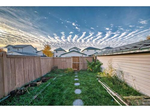 132 San Fernando Crescent Ne, Calgary, AB - Outdoor