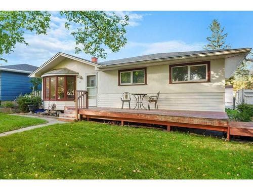 47 Fairview Crescent Se, Calgary, AB - Outdoor With Deck Patio Veranda