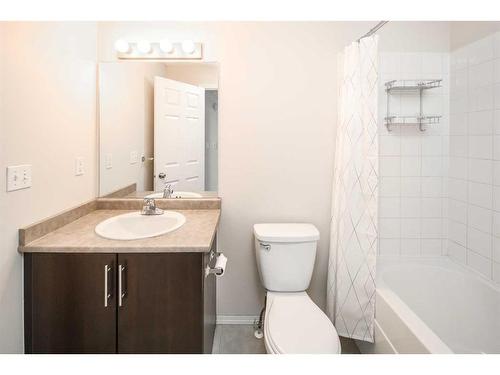 1102-325 3 Street Se, Calgary, AB - Indoor Photo Showing Bathroom