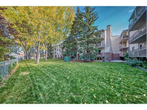 107-3420 50 Street Nw, Calgary, AB - Outdoor