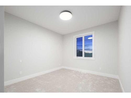 57 Rockcliff Terrace Nw, Calgary, AB - Indoor Photo Showing Other Room