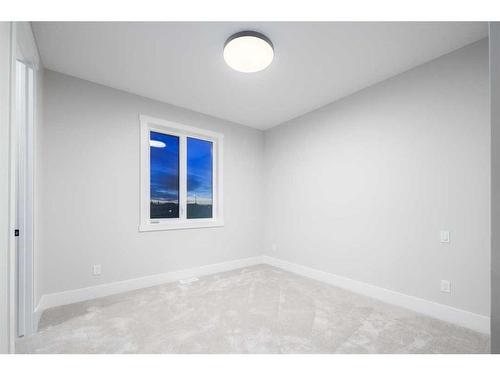 57 Rockcliff Terrace Nw, Calgary, AB - Indoor Photo Showing Other Room