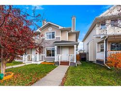 28 Bridleridge Gardens SW Calgary, AB T2Y 4L3