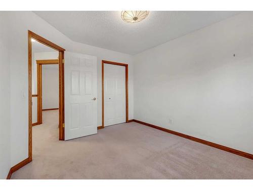 176 Panorama Hills Place Nw, Calgary, AB - Indoor Photo Showing Other Room