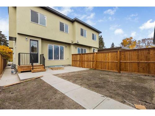 305 34 Avenue Ne, Calgary, AB - Outdoor With Deck Patio Veranda