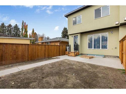 305 34 Avenue Ne, Calgary, AB - Outdoor With Exterior