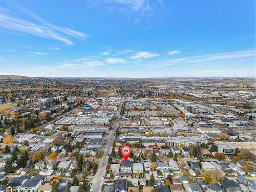 305 34 Avenue Ne, Calgary, AB - Outdoor With View