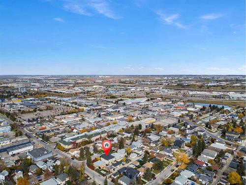 305 34 Avenue Ne, Calgary, AB - Outdoor With View