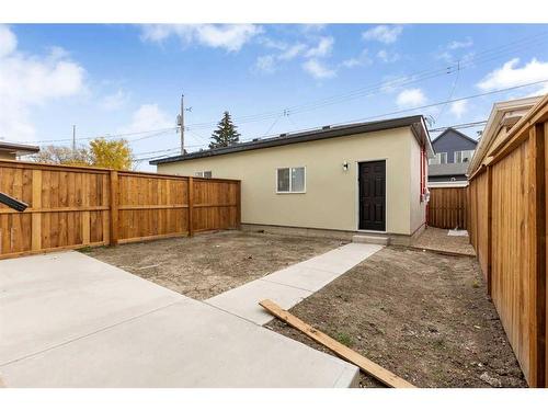 305 34 Avenue Ne, Calgary, AB - Outdoor With Exterior