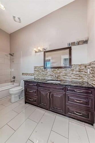 52-26534 Township Road 384, Rural Red Deer County, AB - Indoor Photo Showing Bathroom