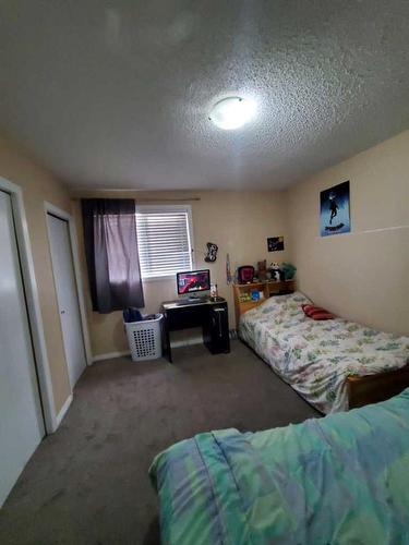 10-4740 Dalton Drive Nw, Calgary, AB - Indoor Photo Showing Bedroom