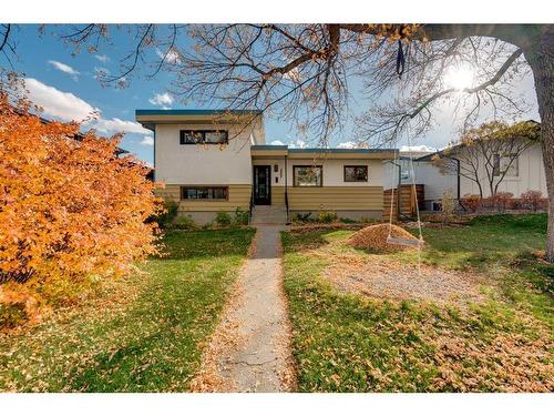 3507 35 Avenue Sw, Calgary, AB - Outdoor