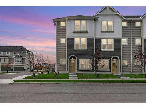 217 South Point Park Sw, Airdrie, AB - Outdoor With Facade