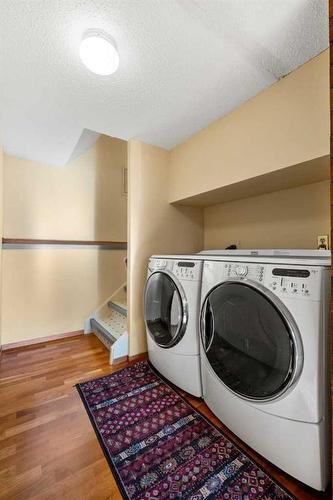 5842 Dalcastle Drive Nw, Calgary, AB - Indoor Photo Showing Laundry Room