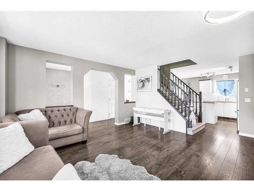 362 Copperfield Grove Se, Calgary, AB - Indoor Photo Showing Living Room