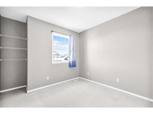 362 Copperfield Grove Se, Calgary, AB - Indoor Photo Showing Other Room