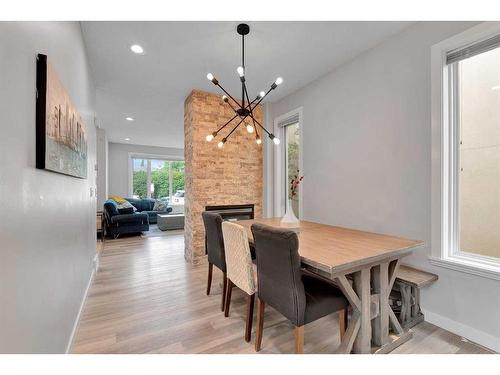 3118 38 Street Sw, Calgary, AB - Indoor Photo Showing Dining Room