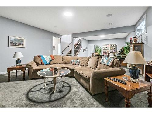 156 Ranch Road, Okotoks, AB - Indoor Photo Showing Living Room