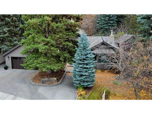 4 Baycrest Place Sw, Calgary, AB - Outdoor