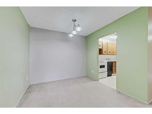 5312-315 Southampton Drive Sw, Calgary, AB - Indoor