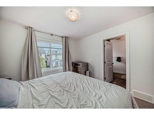 73-300 Marina Drive, Chestermere, AB - Indoor Photo Showing Bedroom