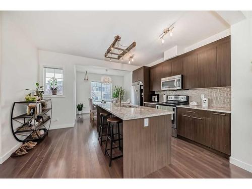 73-300 Marina Drive, Chestermere, AB - Indoor Photo Showing Kitchen With Upgraded Kitchen