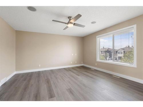 109 Kinniburgh Boulevard, Chestermere, AB - Indoor Photo Showing Other Room