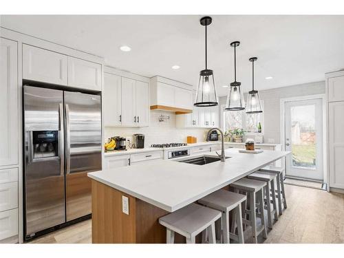 108 Bedford Circle Ne, Calgary, AB - Indoor Photo Showing Kitchen With Upgraded Kitchen