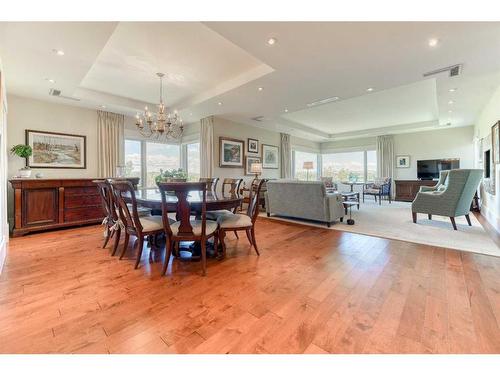 5N-222 Eagle Ridge Drive Sw, Calgary, AB - Indoor Photo Showing Dining Room