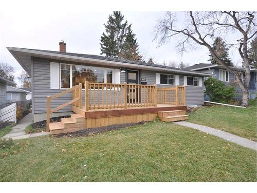 655 84 Avenue Sw, Calgary, AB - Outdoor With Deck Patio Veranda