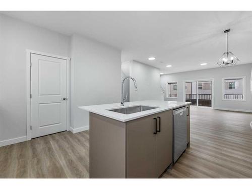 125 Corner Meadows Square Ne, Calgary, AB - Indoor Photo Showing Kitchen