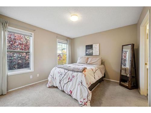 72 Inverness Square Se, Calgary, AB - Indoor Photo Showing Bedroom