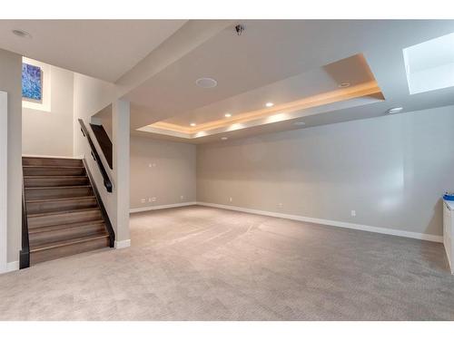 3818 Sarcee Road Sw, Calgary, AB - Indoor Photo Showing Other Room