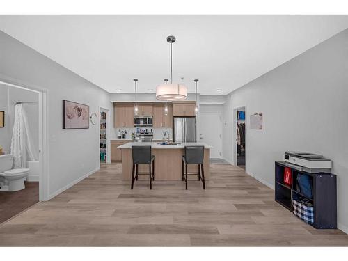 1411-220 Seton Grove Se, Calgary, AB - Indoor