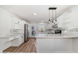 32 Dovista Court SE Calgary, AB T2B 3P4