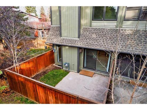 22-10030 Oakmoor Way Sw, Calgary, AB - Outdoor With Exterior